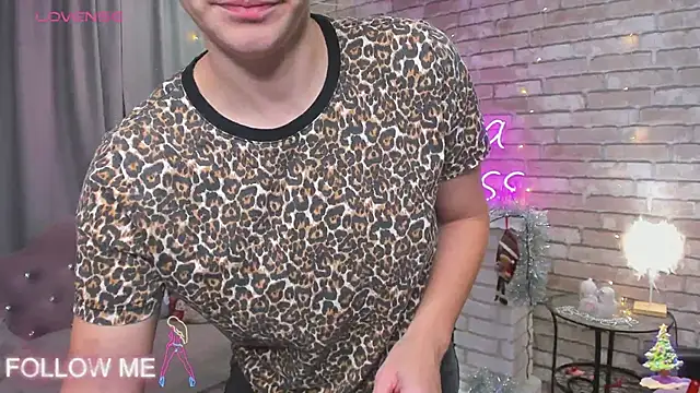 SarahCoksss online show from 01/05/25, 01:13