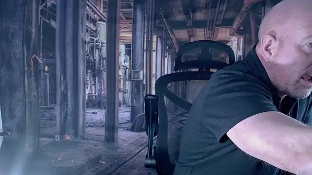 ManlyPrisonGuy online show from 11/27/25, 02:08