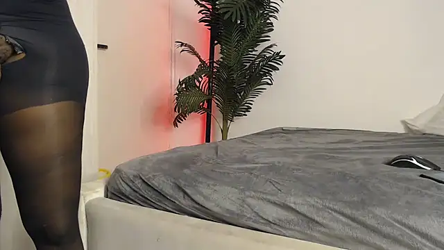 CurvyGlass online show from 11/12/25, 02:01