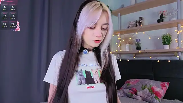 TristaRoht online show from 03/13/26, 03:29