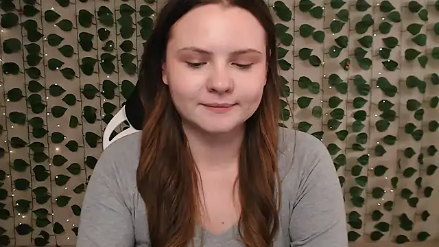 IxxiLiana online show from 02/06/25, 10:15