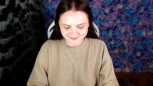 IxxiLiana online show from 09/21/25, 06:15