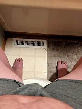 Snapshot of Jackauff69 chatting on 02/14/26, 12:02 Jackauff69 online show from 02/14/26, 12:02