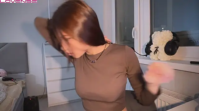 YourOblivion online show from 02/19/25, 05:49