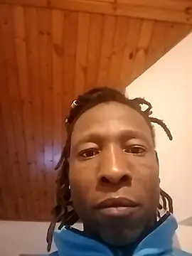 Snapshot of sexcazzo chatting on 11/14/25, 04:49 sexcazzo online show from 11/14/25, 04:49