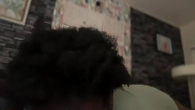 Snapshot of Yagurl__west chatting on 09/08/25, 07:57 Yagurl west online show from 09/08/25, 07:57