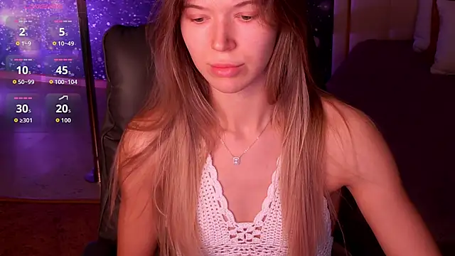 viviann evans online show from 11/28/25, 01:30