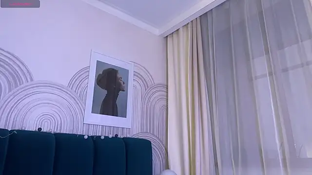 viviann evans online show from 12/01/25, 01:43