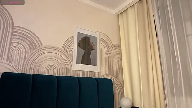 viviann evans online show from 02/11/26, 12:48