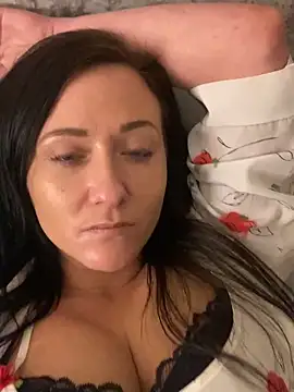 sexyserenity22 online show from 02/18/26, 02:29