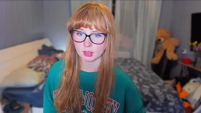 KlementinaBbG online show from 10/05/25, 08:40