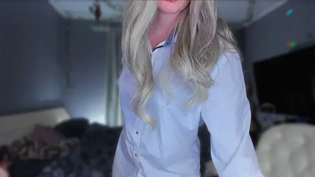 Snapshot of KlementinaBbG chatting on 02/08/26, 08:56 KlementinaBbG online show from 02/08/26, 08:56