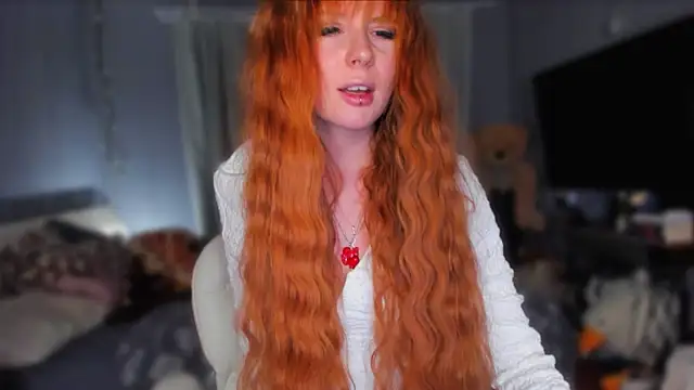 KlementinaBbG online show from 04/12/26, 08:25