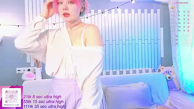 Snapshot of __KawaiiYuki__ chatting on 10/05/25, 05:17 KawaiiYuki online show from 10/05/25, 05:17