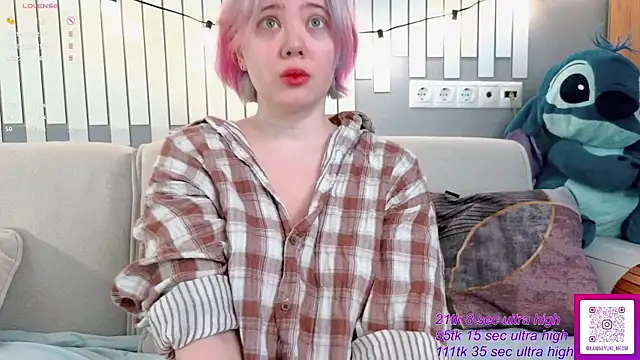 Snapshot of __KawaiiYuki__ chatting on 05/09/26, 03:45 KawaiiYuki online show from 05/09/26, 03:45