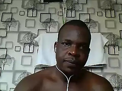 Snapshot of Chumba_001 chatting on 12/26/24, 04:10 Chumba 001 online show from 12/26/24, 04:10
