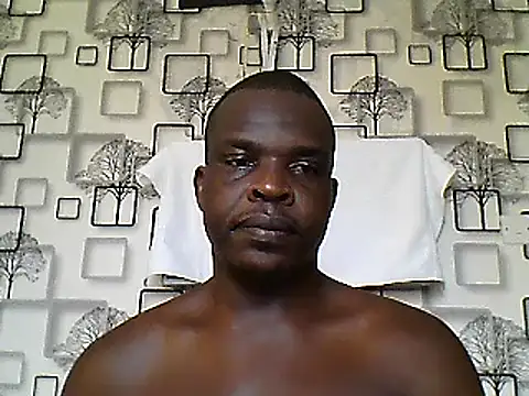 Snapshot of Chumba_001 chatting on 02/01/25, 02:02 Chumba 001 online show from 02/01/25, 02:02