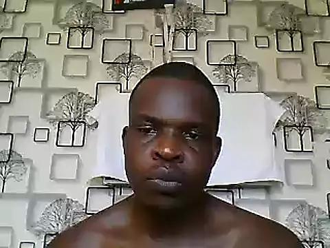 Snapshot of Chumba_001 chatting on 02/05/25, 01:22 Chumba 001 online show from 02/05/25, 01:22