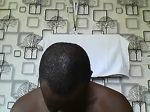 Snapshot of Chumba_001 chatting on 02/06/25, 10:37 Chumba 001 online show from 02/06/25, 10:37