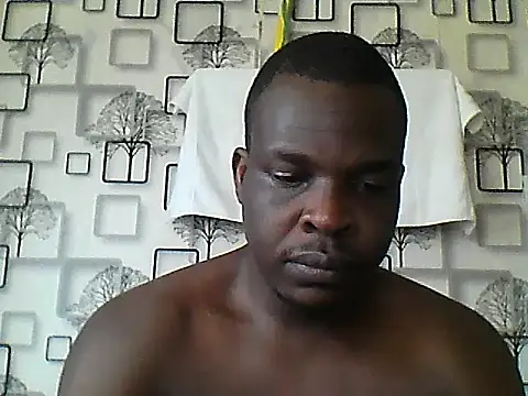 Snapshot of Chumba_001 chatting on 09/28/25, 04:40 Chumba 001 online show from 09/28/25, 04:40