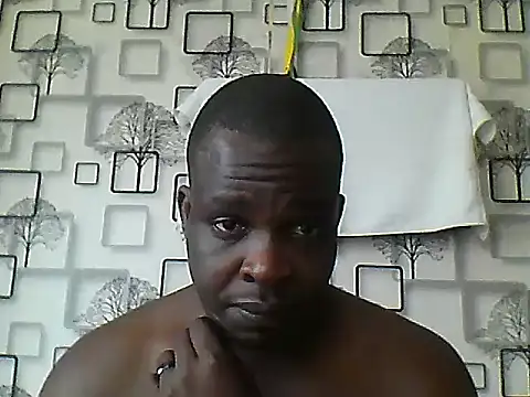 Snapshot of Chumba_001 chatting on 10/03/25, 09:50 Chumba 001 online show from 10/03/25, 09:50