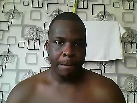 Snapshot of Chumba_001 chatting on 10/17/25, 05:21 Chumba 001 online show from 10/17/25, 05:21