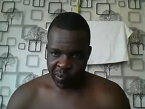 Snapshot of Chumba_001 chatting on 10/26/25, 04:18 Chumba 001 online show from 10/26/25, 04:18
