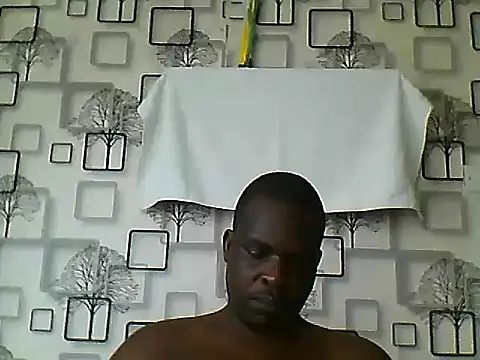 Snapshot of Chumba_001 chatting on 11/12/25, 06:25 Chumba 001 online show from 11/12/25, 06:25