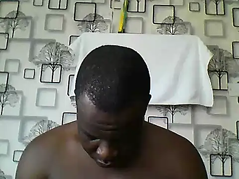 Snapshot of Chumba_001 chatting on 11/16/25, 04:40 Chumba 001 online show from 11/16/25, 04:40