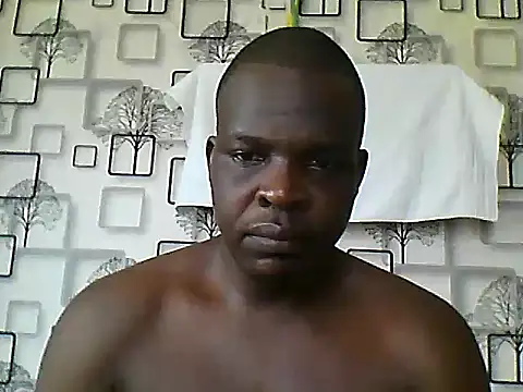 Snapshot of Chumba_001 chatting on 12/02/25, 05:46 Chumba 001 online show from 12/02/25, 05:46