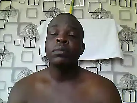 Snapshot of Chumba_001 chatting on 12/16/25, 06:40 Chumba 001 online show from 12/16/25, 06:40