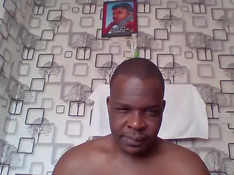 Snapshot of Chumba_001 chatting on 06/25/26, 05:45 Chumba 001 online show from 06/25/26, 05:45
