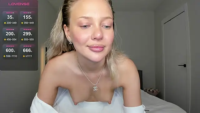 sarahphyllis online show from 06/06/26, 09:08
