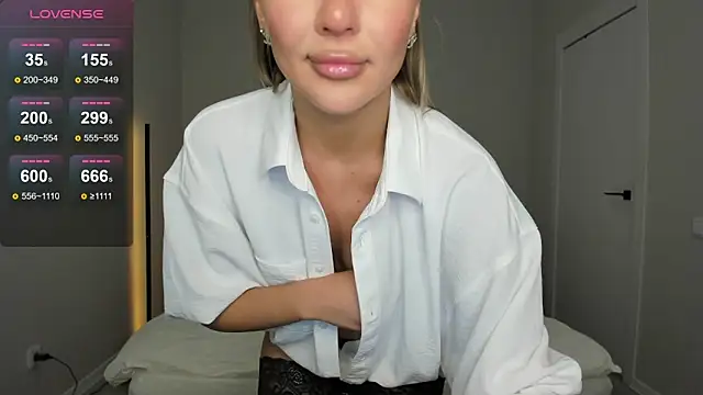 sarahphyllis online show from 06/08/26, 09:48