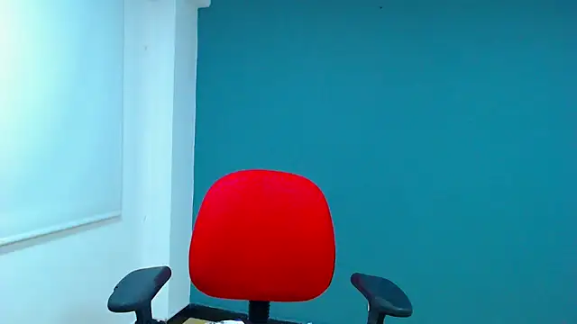 danna- roouss online show from 02/03/26, 02:53