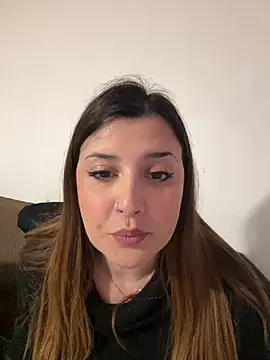 Snapshot of Novababy18 chatting on 03/16/25, 10:42 Novababy18 online show from 03/16/25, 10:42