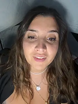 Snapshot of Novababy18 chatting on 10/17/25, 10:34 Novababy18 online show from 10/17/25, 10:34