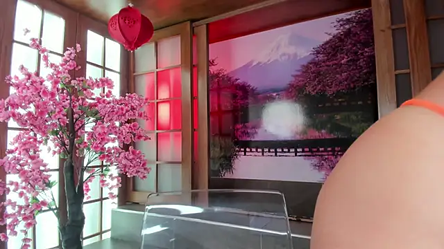 miiss anna online show from 02/09/26, 11:58