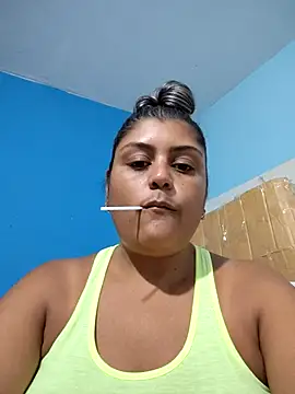 Snapshot of AlyDenalioficial chatting on 09/28/25, 05:40 AlyDenalioficial online show from 09/28/25, 05:40