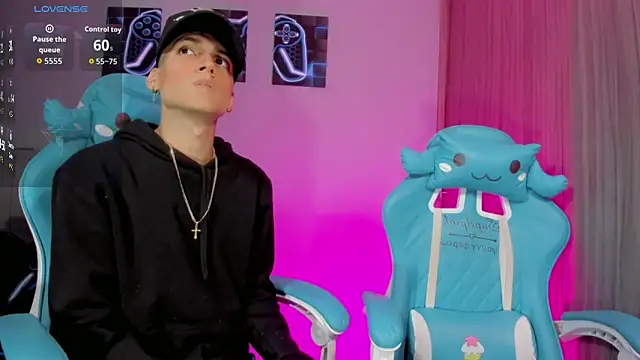 Snapshot of jake_and_joaquin chatting on 09/27/25, 03:55 jake and joaquin online show from 09/27/25, 03:55