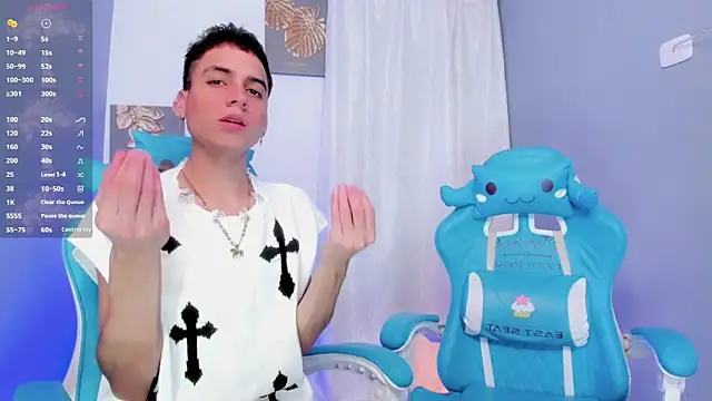 Snapshot of jake_and_joaquin chatting on 11/11/25, 12:54 jake and joaquin online show from 11/11/25, 12:54