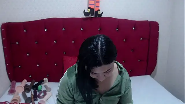 AdaFawxx online show from 10/14/25, 02:45