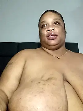 Snapshot of NaughtyHottieBBW chatting on 02/05/25, 05:20 NaughtyHottieBBW online show from 02/05/25, 05:20