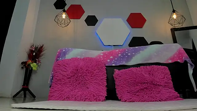 martinaclark online show from 09/28/25, 03:45