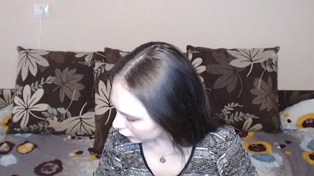 Snapshot of Nika_Shiny chatting on 04/22/26, 02:14 Nika Shiny online show from 04/22/26, 02:14