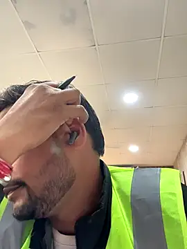 Snapshot of Sexhub22 chatting on 12/14/25, 09:25 Sexhub22 online show from 12/14/25, 09:25