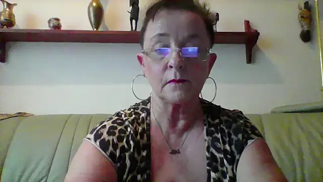 Snapshot of Reife_Katy chatting on 02/09/25, 12:08 Reife Katy online show from 02/09/25, 12:08