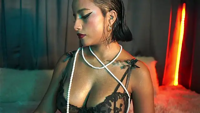 Snapshot of JulietaWinona chatting on 02/28/26, 09:27 JulietaWinona online show from 02/28/26, 09:27