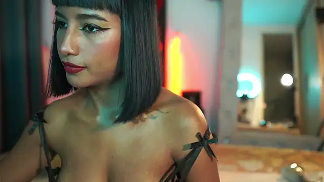 JulietaWinona online show from 04/04/26, 05:43