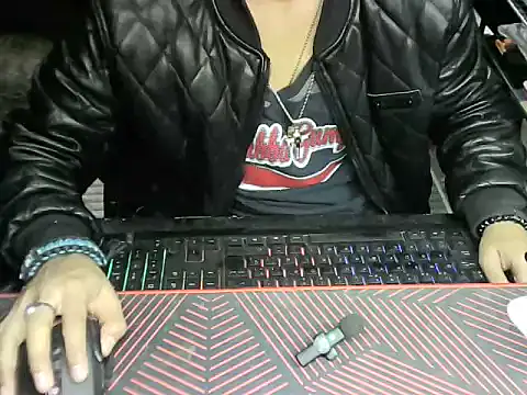 Snapshot of Caballero-lunar chatting on 03/28/26, 06:46 Caballero-lunar online show from 03/28/26, 06:46